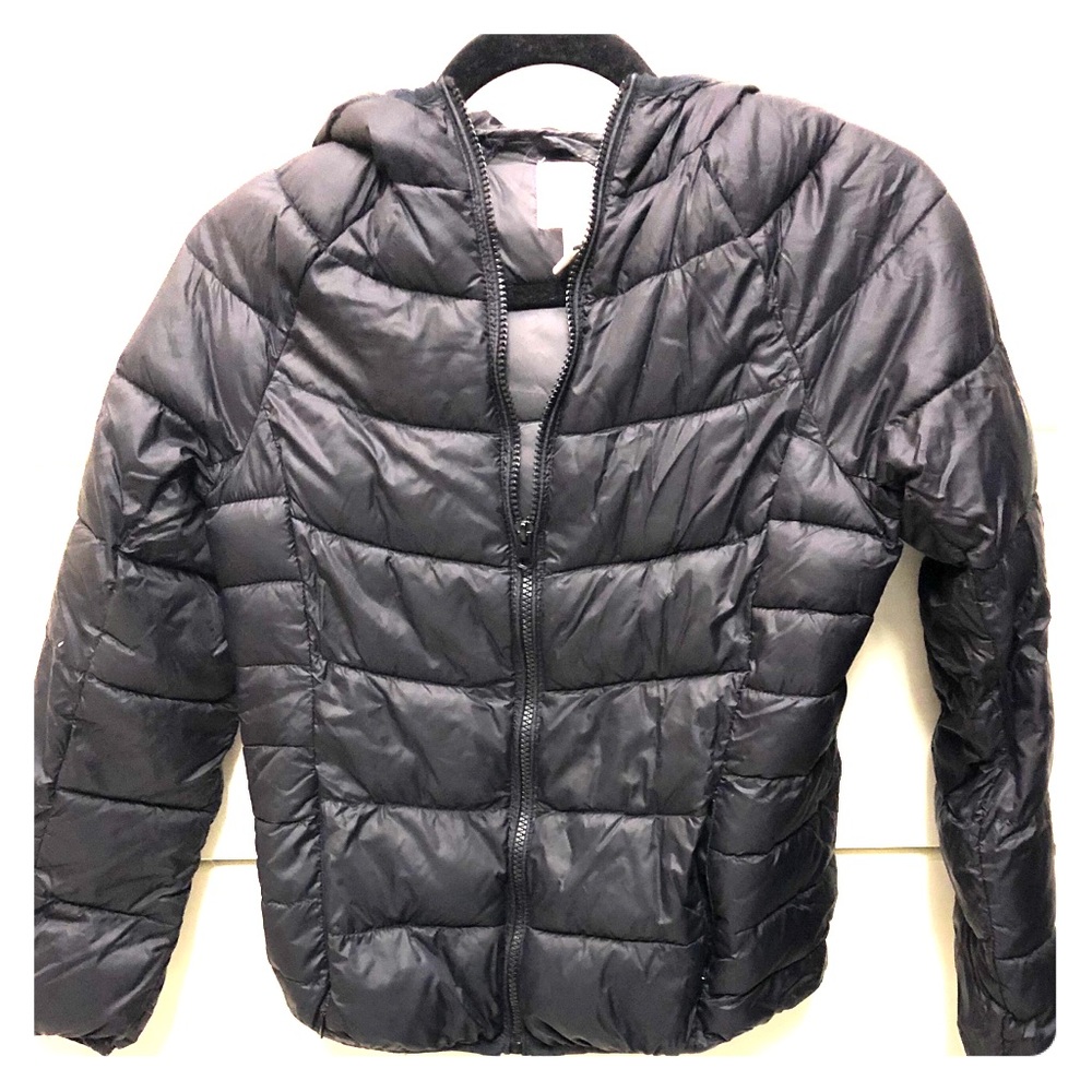 Sm FOREVER 21 black puff jacket has hood & pockets